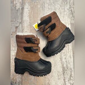 NWT Khombu Toddler Lined Velcro Winter Boots